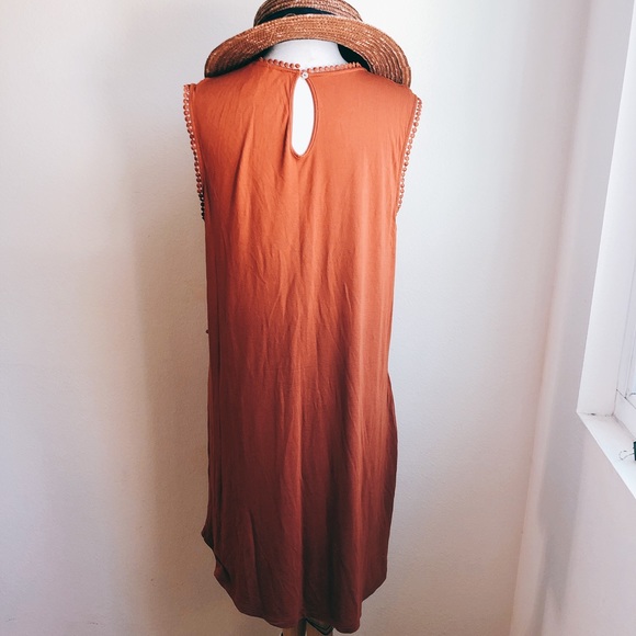 H&M Lace Contrast Jersey Dress - Picture 2 of 5